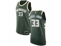 Men Nike Milwaukee Bucks #33 Kareem Abdul-Jabbar Green Road NBA Jersey - Icon Edition